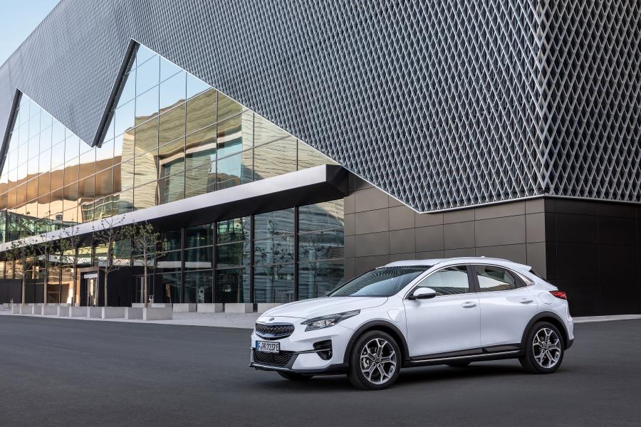  Kia XCeed PHEV 2019 года  (WW) (фото 21 из 30)
